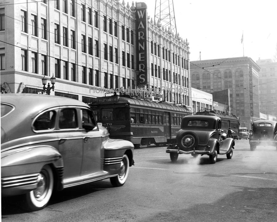 009 H2  Hollywood Blvd at Wilcox Ave 1944.jpg